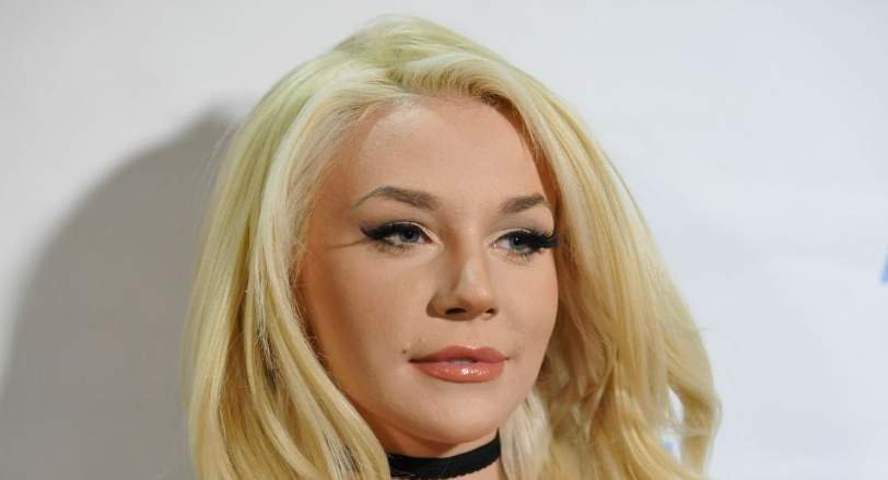 Media Scrutiny & Public Perception of Courtney Stoddens Evolution